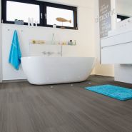 Designboden-wineo-600-perfekter-Bodenbelag-fur-das-Badezimmer
